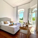 Boutique 1880-romantic Historic Boutique With Outdoor Jacuzzi * San Salvador