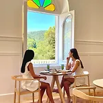 Boutique 1880-romantic Historic Boutique With Outdoor Jacuzzi