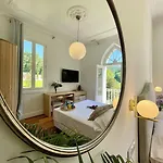 Boutique 1880-romantic Historic Boutique With Outdoor Jacuzzi *