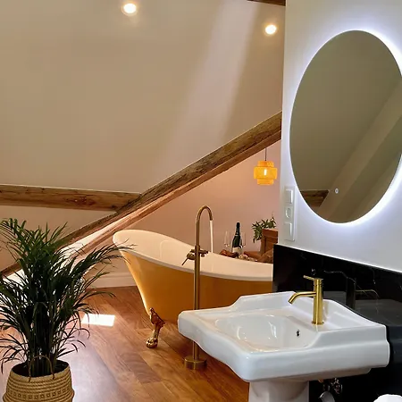 Boutique 1880-romantic Historic Boutique With Outdoor Jacuzzi San Salvador