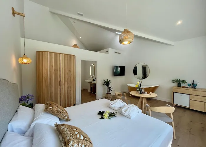 Hotel Boutique 1880-romantic Historic Boutique With Outdoor Jacuzzi